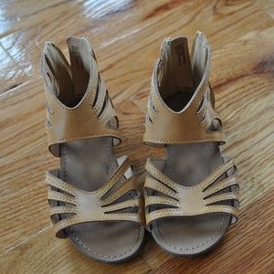 Cherokee toddlers size 11